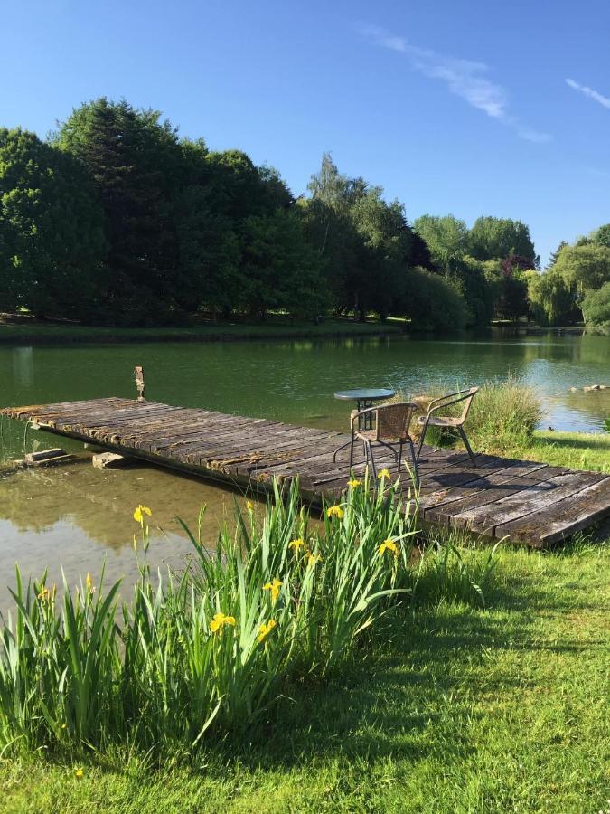 مبيت وإفطار Domaine D'Aveluy المظهر الخارجي الصورة